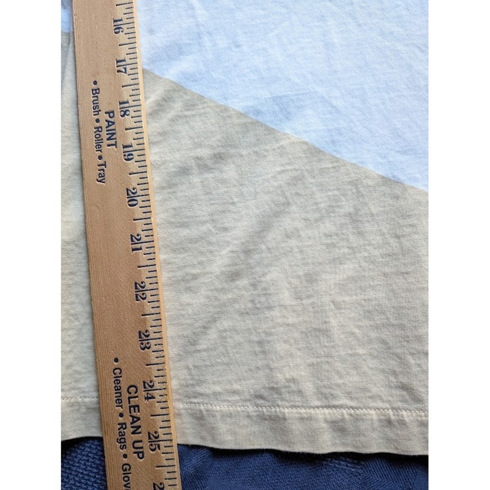 Faherty Short Sleeve Graphic Tee in White, Tan, Gold & Rust - Picture 6 of 8